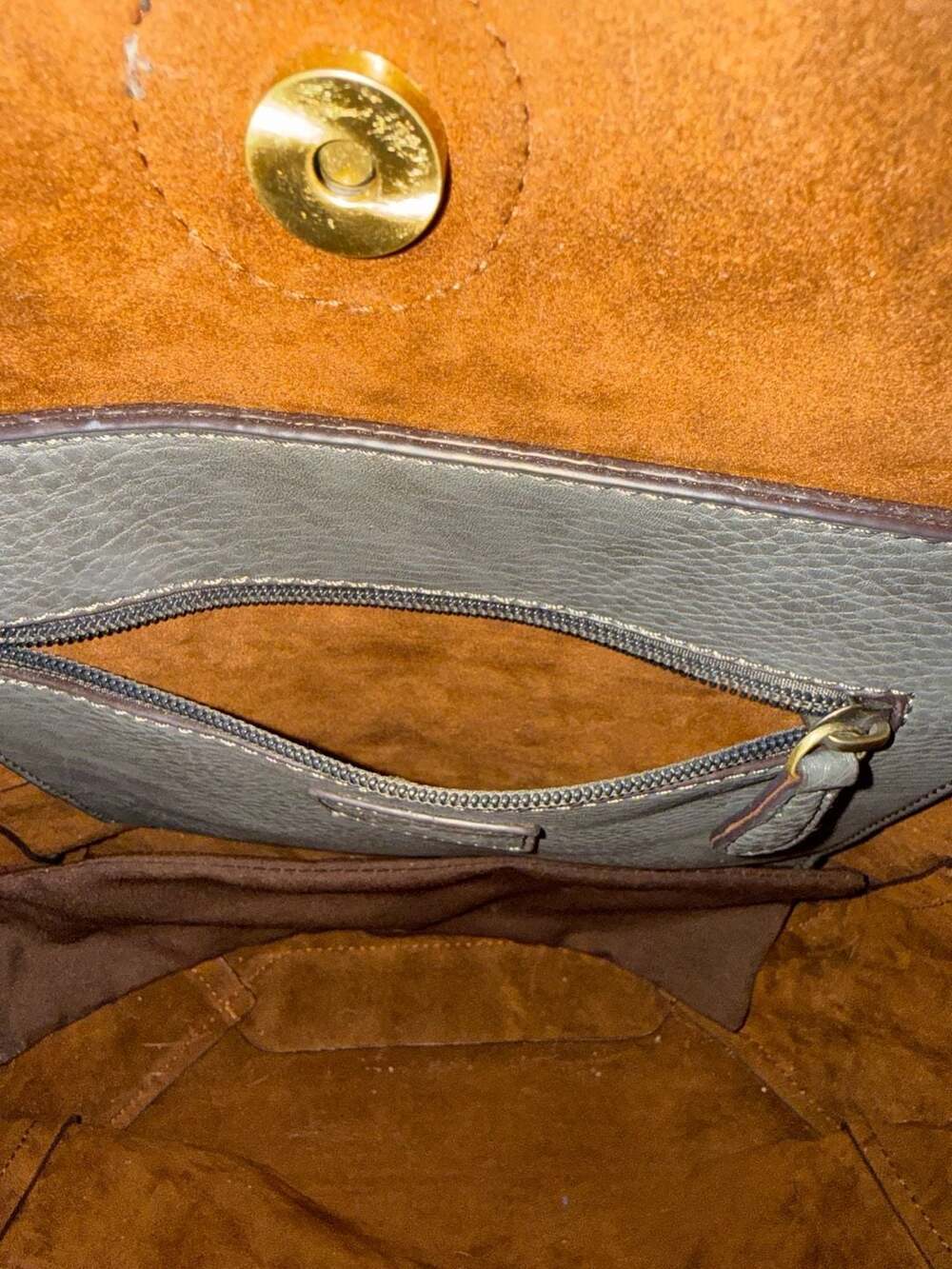 Joy Susan 100% Vegan Leather Large Tote Bag, Light blue pebbled - Picture 7 of 7